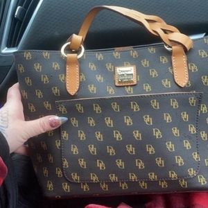 D&B purse